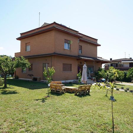 Da Piero E Gina Hotel Palidoro Ngoại thất bức ảnh
